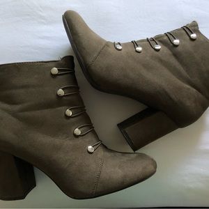 Green-gray booties